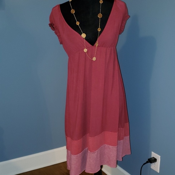 Dress - Picture 2 of 5